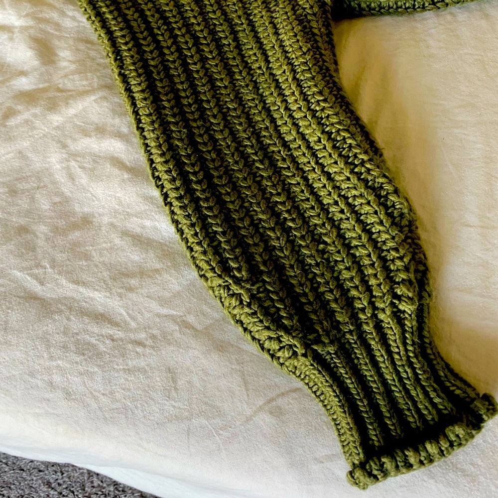 H&M women’s turtleneck